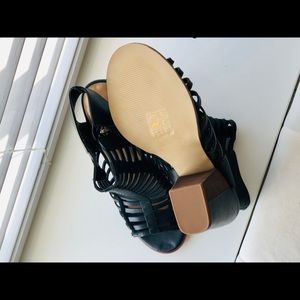 Dolce Vita Black Leather Booties Size 7 Never worn